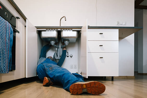 Professional Plumbing technician working in Bedford, IA